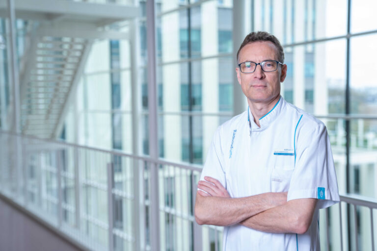 Hans Langenhuijsen benoemd tot hoogleraar Bijnierchirurgie